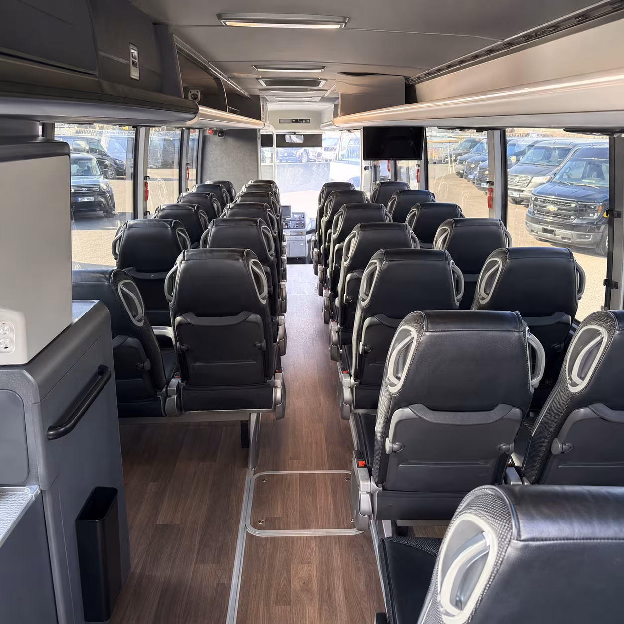 charter buses to seahawks mariners kraken sounders games from olympia