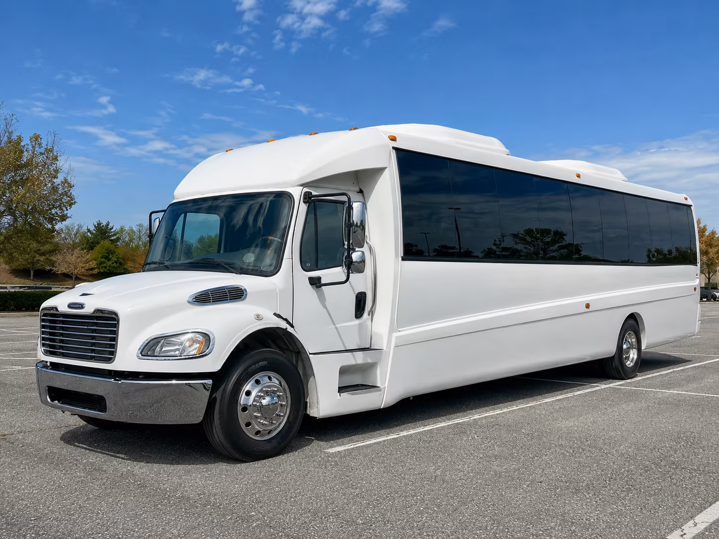olympia 30 passenger party bus